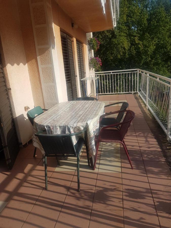 Villa Maja Omisalj Ruang foto